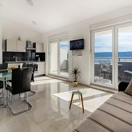 Cezar Luxury * Omiš