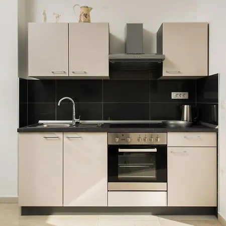 Cezar Luxury Apartman *